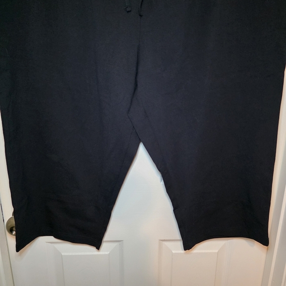 Style & Co Plus Size Knit Pull-On Capri Pants 3X Black Drawstring - Picture 2 of 4